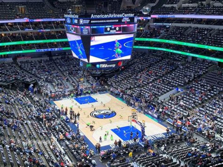 Mavericks vs Pacers: A Battle of Titans in the NBA Arena